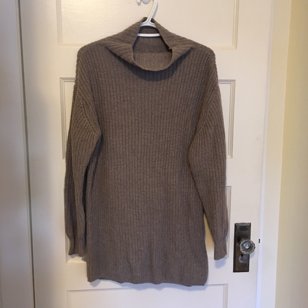 Aritzia Wilfred Montpellier Sweater dress size XS